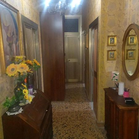 Il Nido Di Mamma E Babbo Civitavecchia Exterior photo